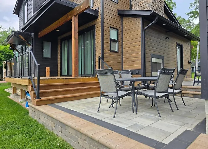 Holiday home Riverside Retreat Comfort *