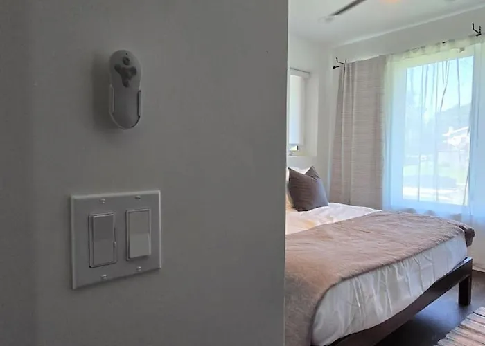 Riverside Retreat Comfort *