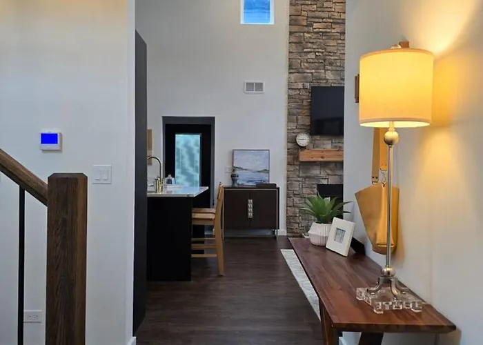 Riverside Retreat Comfort Holiday home *