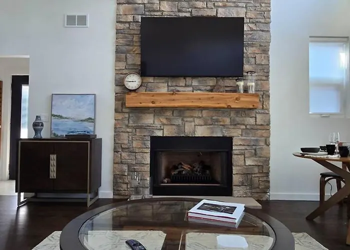 Riverside Retreat Comfort *